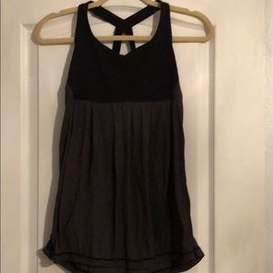 Lululemon black/grey tank